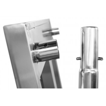 Detalhe pés - Mesa inox com rodas e espelho 2,2 metros
