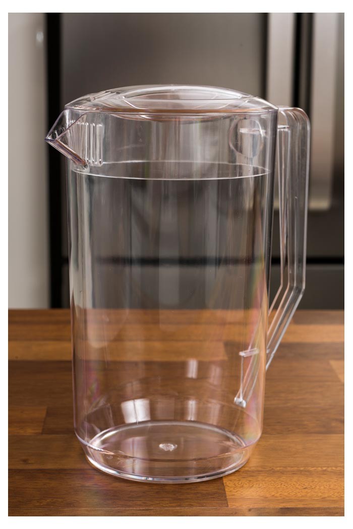 Jarra na cozinha2 com Tampa 2,5 Lts em Policarbonato (24x20 cm) - Brascool (JD-PC8603)